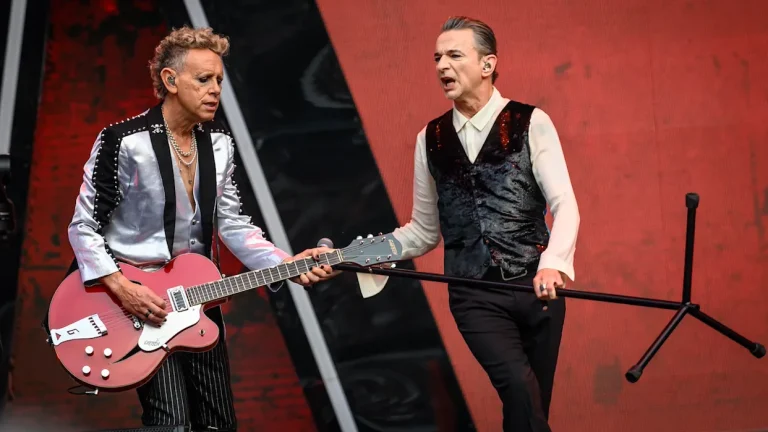 e022e0728344d4374a927a3f4a94be04